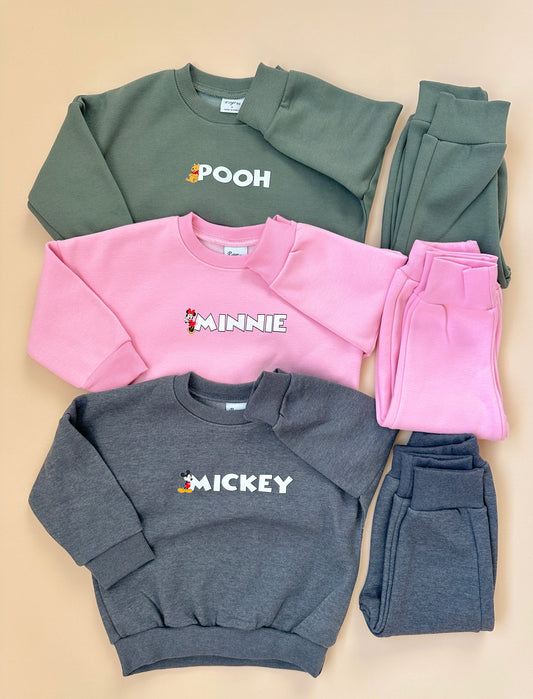 Character Initial Sweat Set